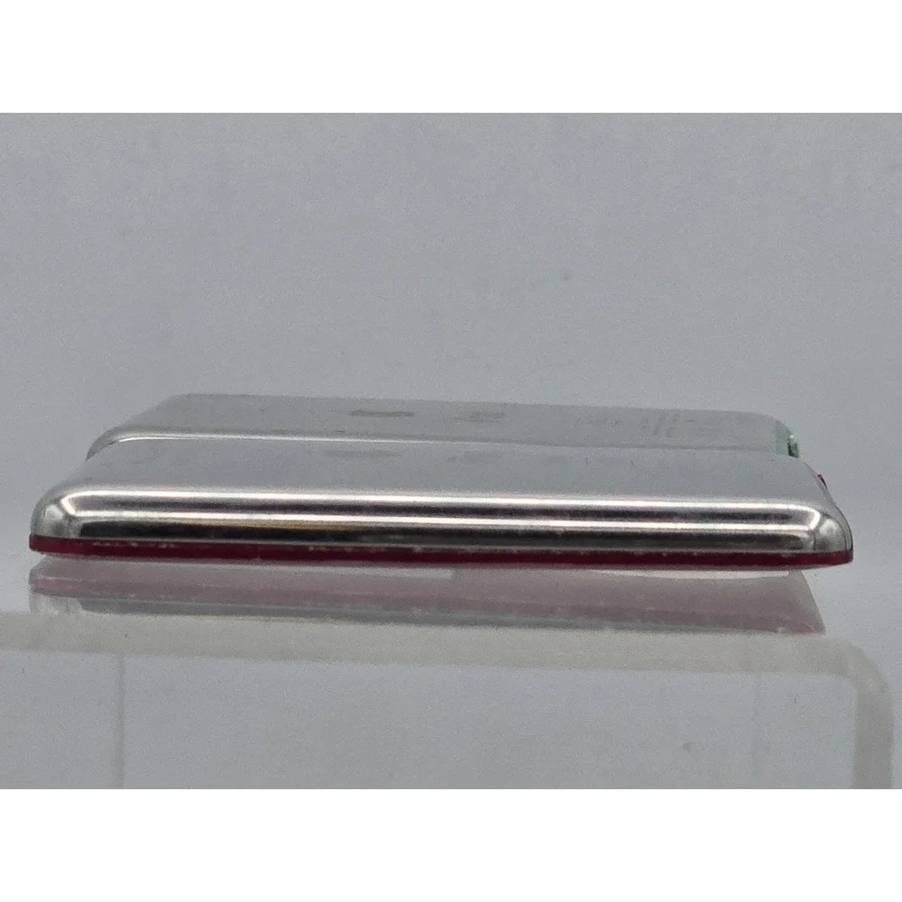 2 Apple iPod nano 8GB - 3rd Generation‎ - Green & Red A1236 For Parts! SEE PICS!
